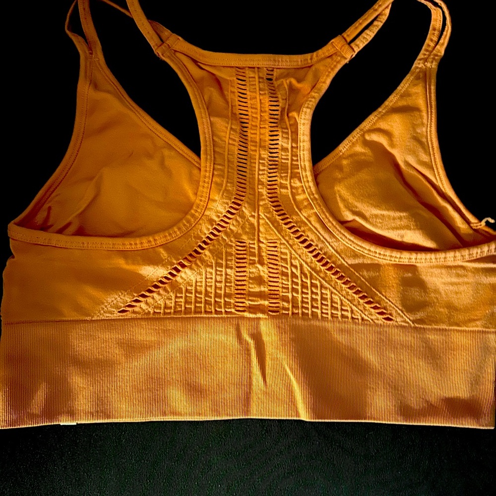 Marika sport’s bra , light orange
